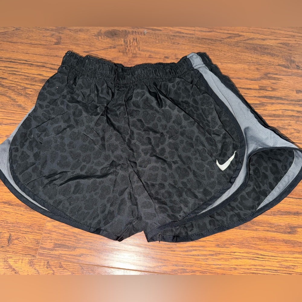 Nike dri-fit tempo shorts